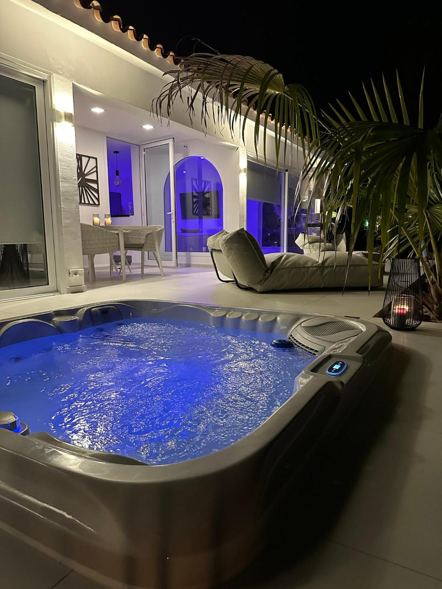 Sun Club P65 Premium Bungalow Maspalomas  Bagian luar foto