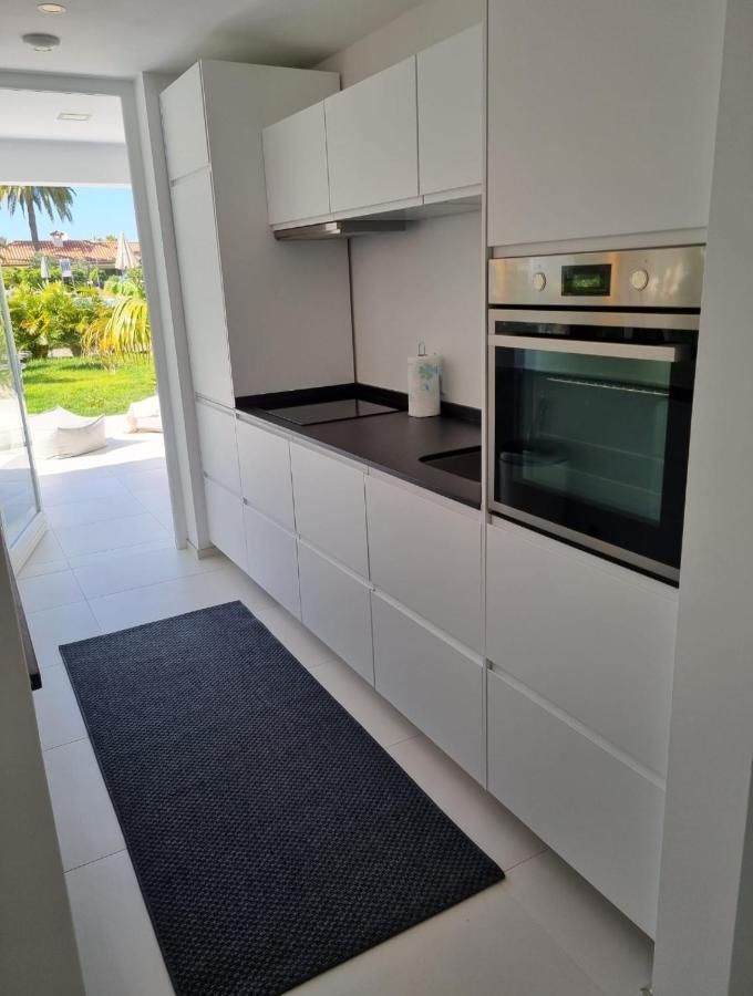 Sun Club P65 Premium Bungalow Maspalomas  Bagian luar foto